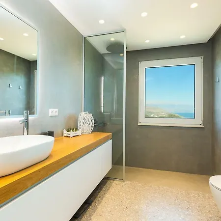 Kosta Mare Villa, Panoramic Views, By Thinkvilla Villa Atsipopoulo